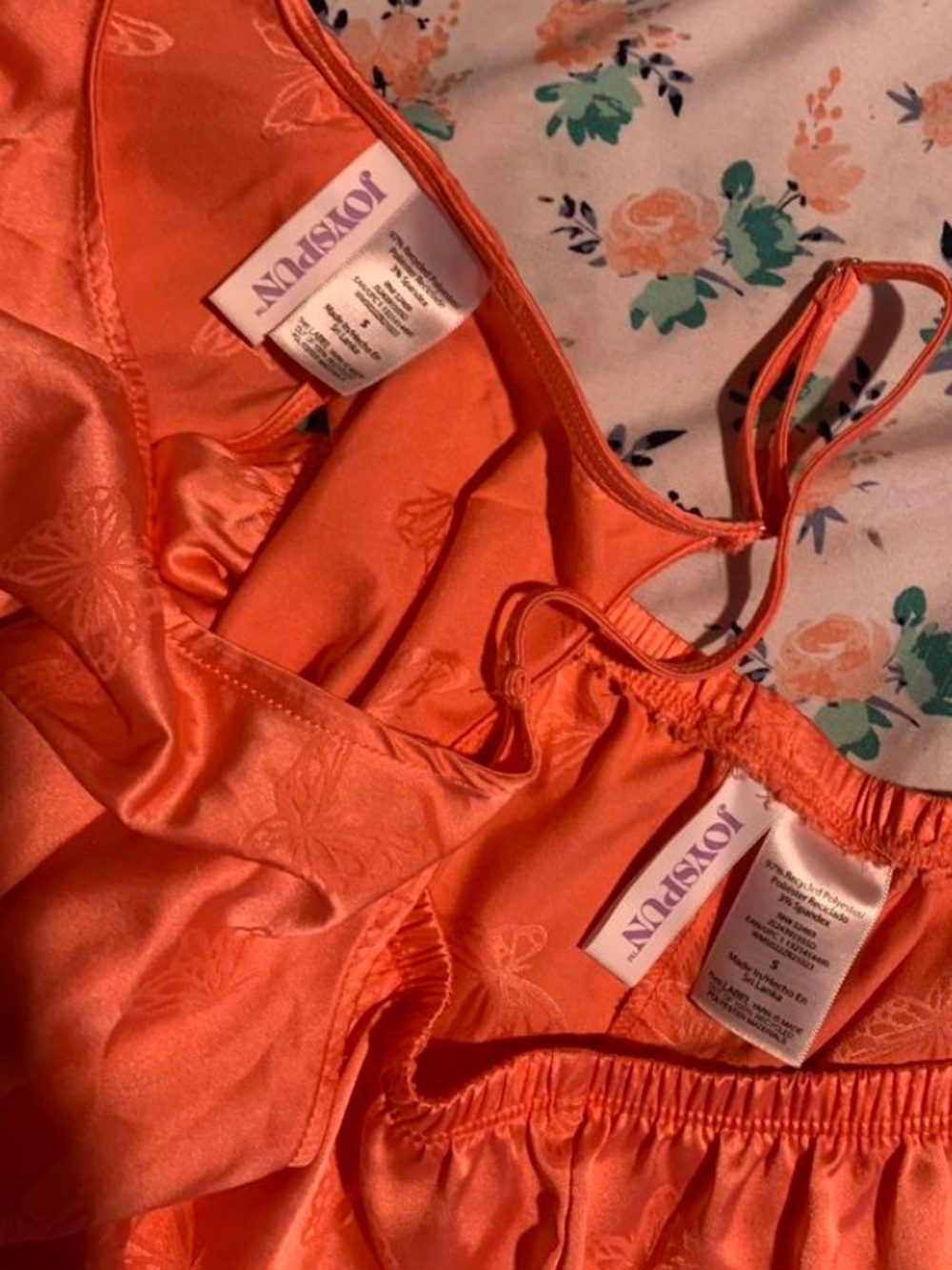 Satin Sleep Set - Picture 2 of 2